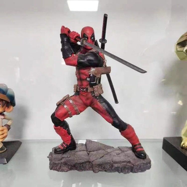 Hochwertige Prototypen aus Deadpool-Harz-Modell.